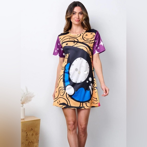 WOMEN'S SHORT SLEEVE TUNIC GRAPHIC MULTI PRINT MINI DRESS - Picture 1 of 3